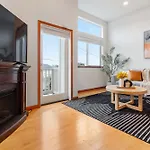 Lakeview Queen Anne 3Br Townhome